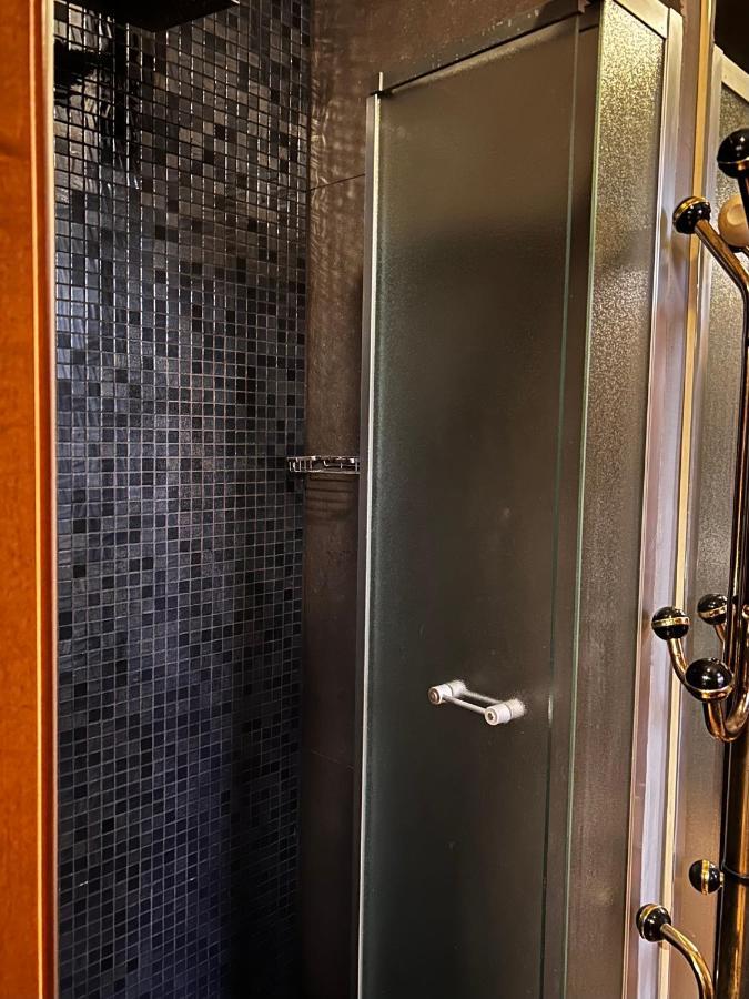 Lu Suites Turin Bagian luar foto